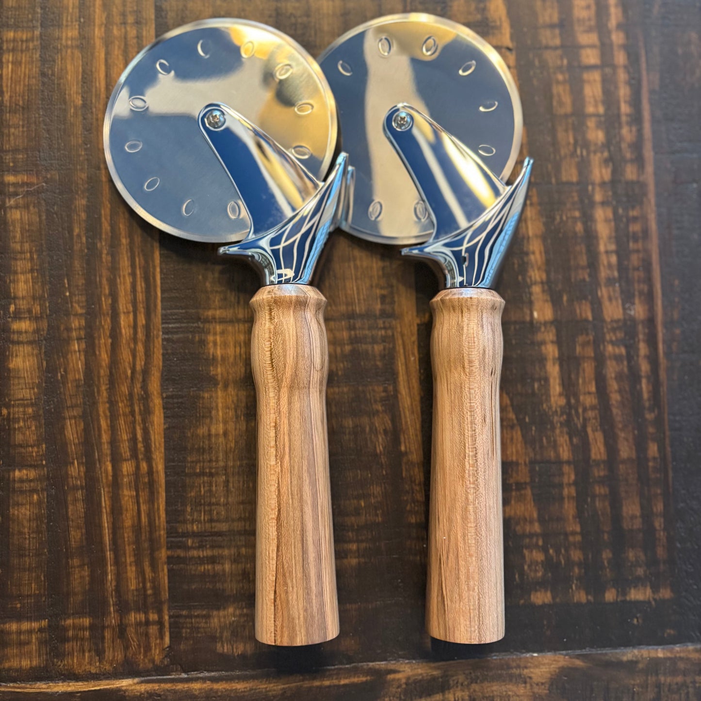 Premium Wood Handle Pizza Cutter