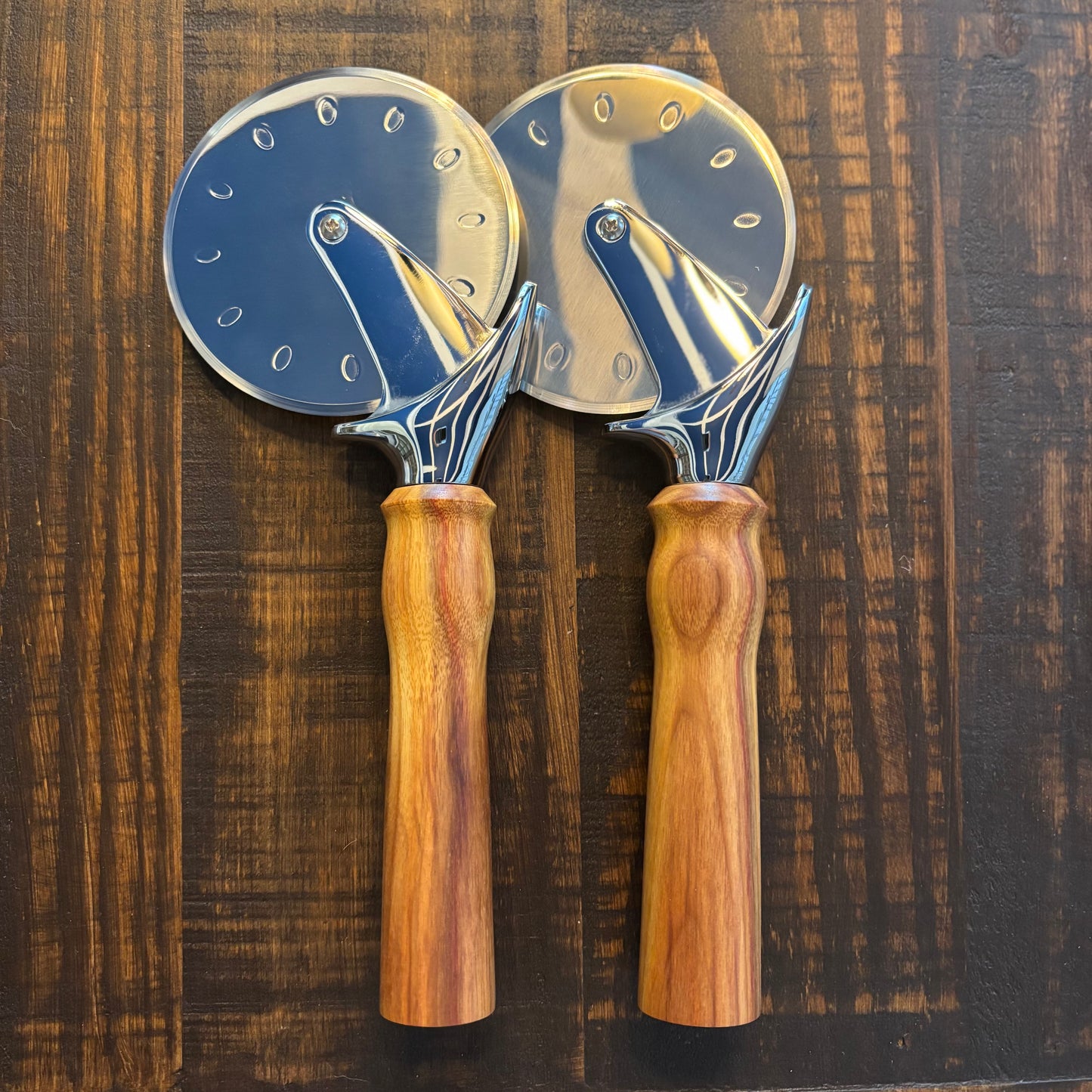 Premium Wood Handle Pizza Cutter