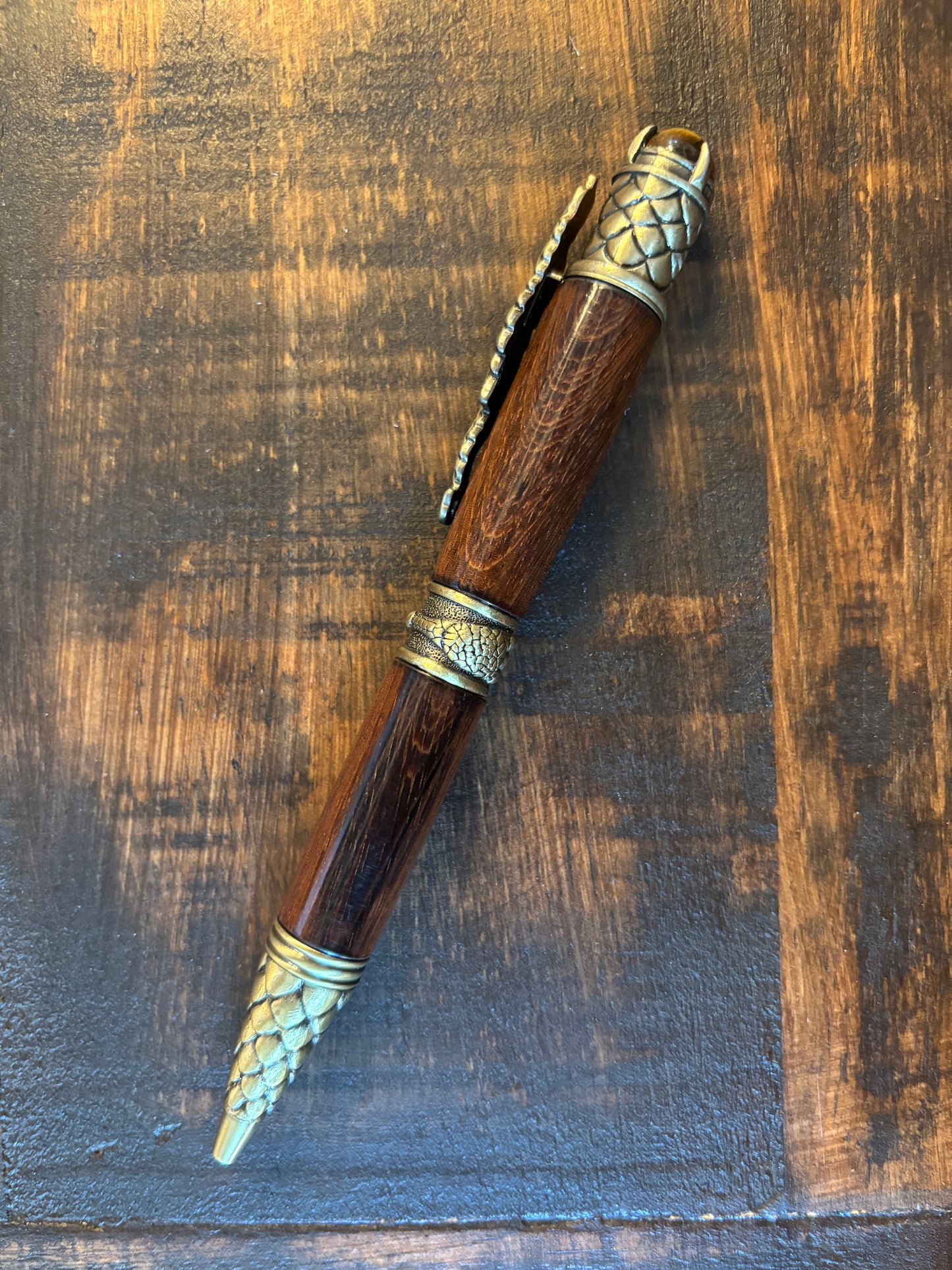 Executive Style Dragon Wood Pen