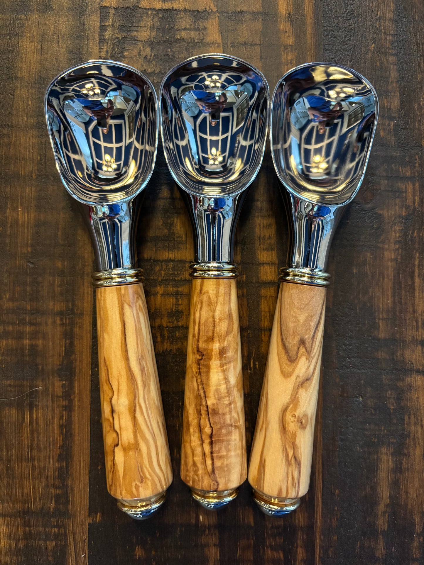 Premium Wood Handle Ice Cream Scoop