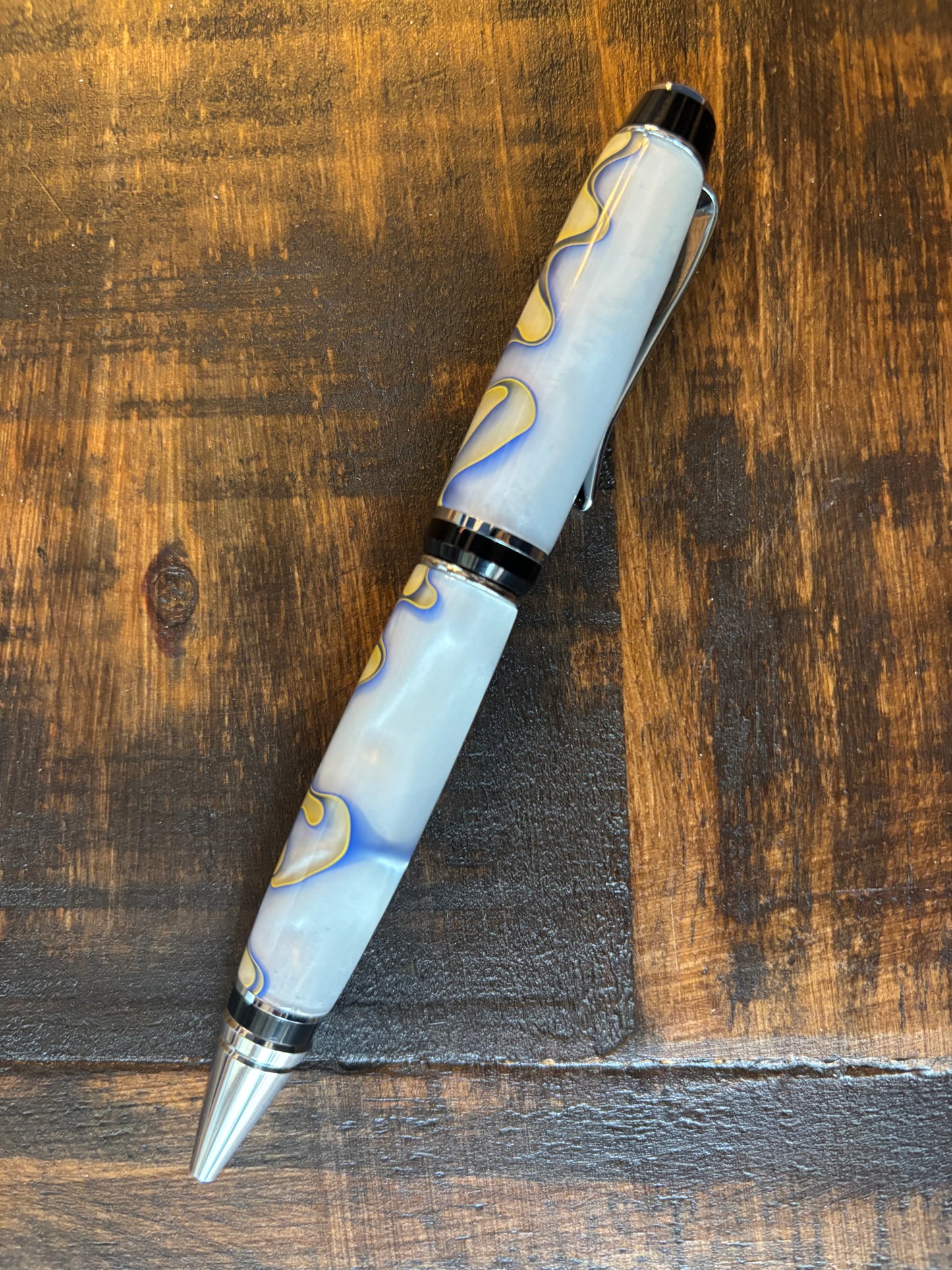 Handmade Acrylic Premier Cigar Executive Pen