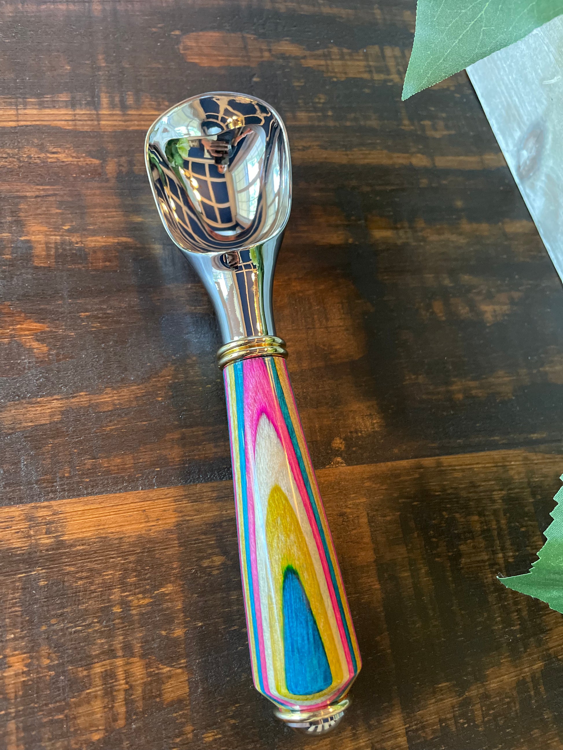 Ice Cream Scoop with Wood Handle