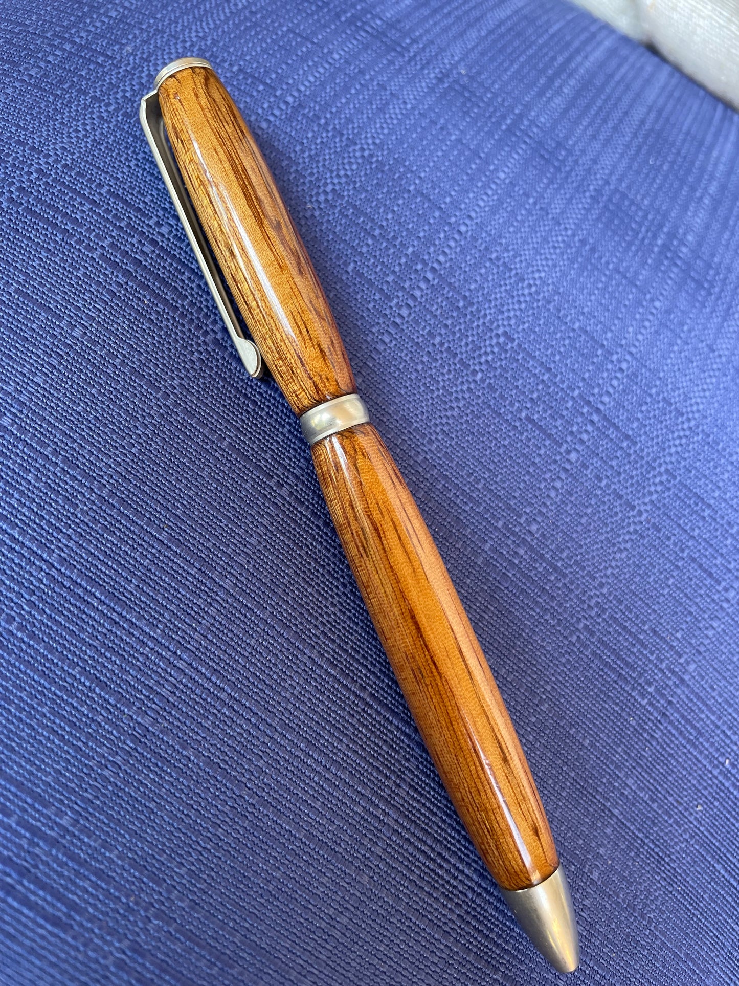 Angelique Wood Slim Style Pen